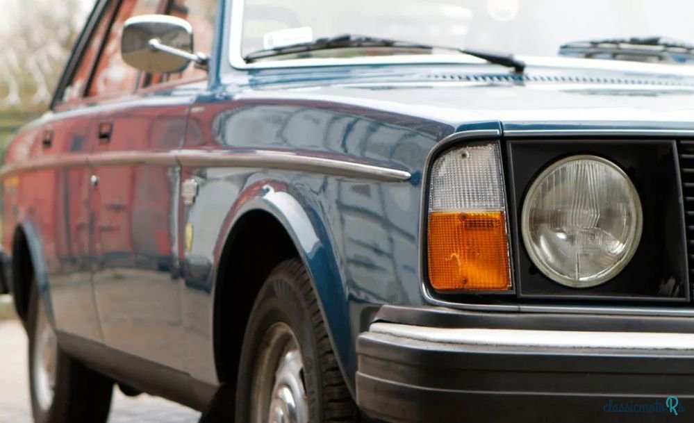 1977' Volvo Seria 200 photo #5