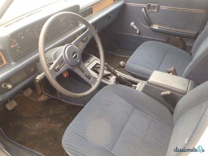 1979' Mazda 929L photo #1