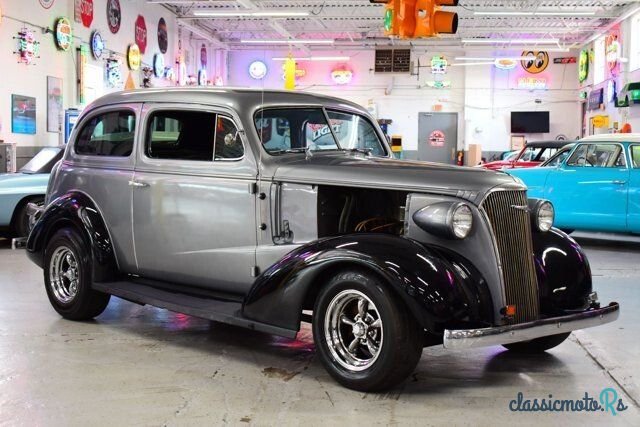 1937' Chevrolet Master Deluxe photo #1