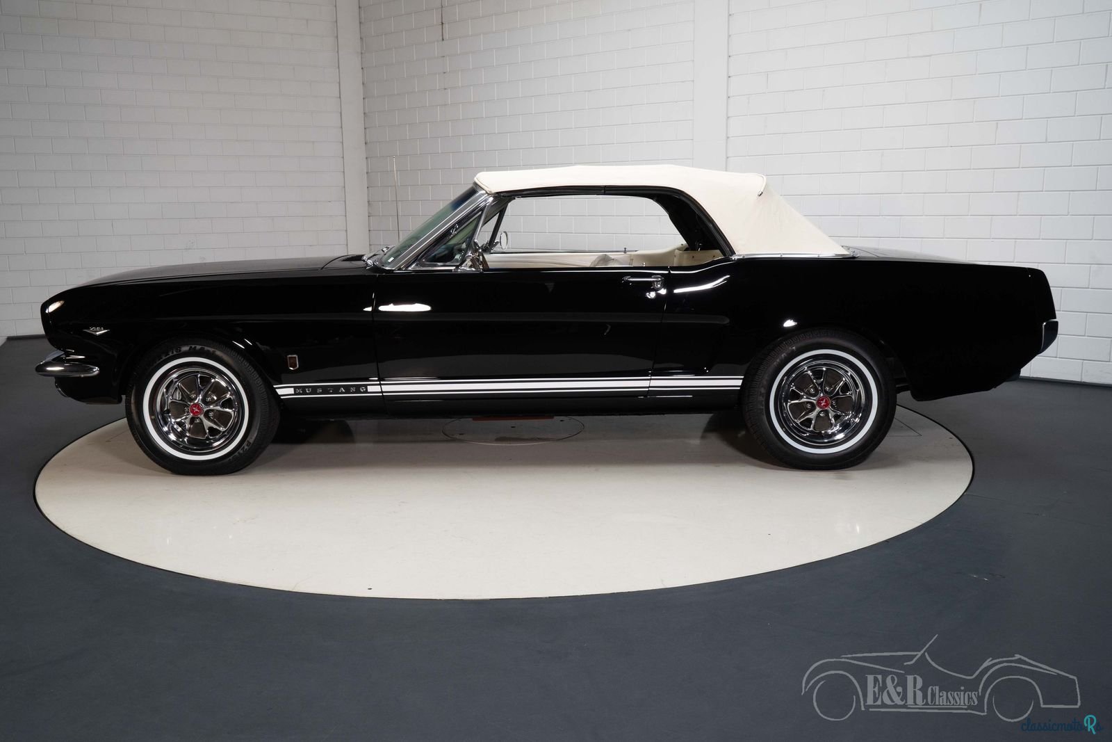1965' Ford Mustang photo #5