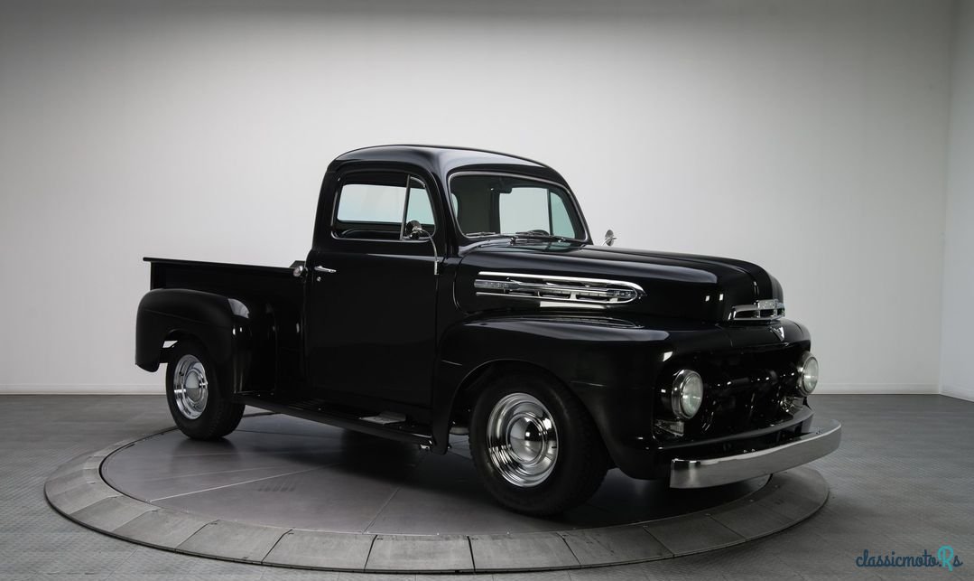1952' Ford F-100 photo #2