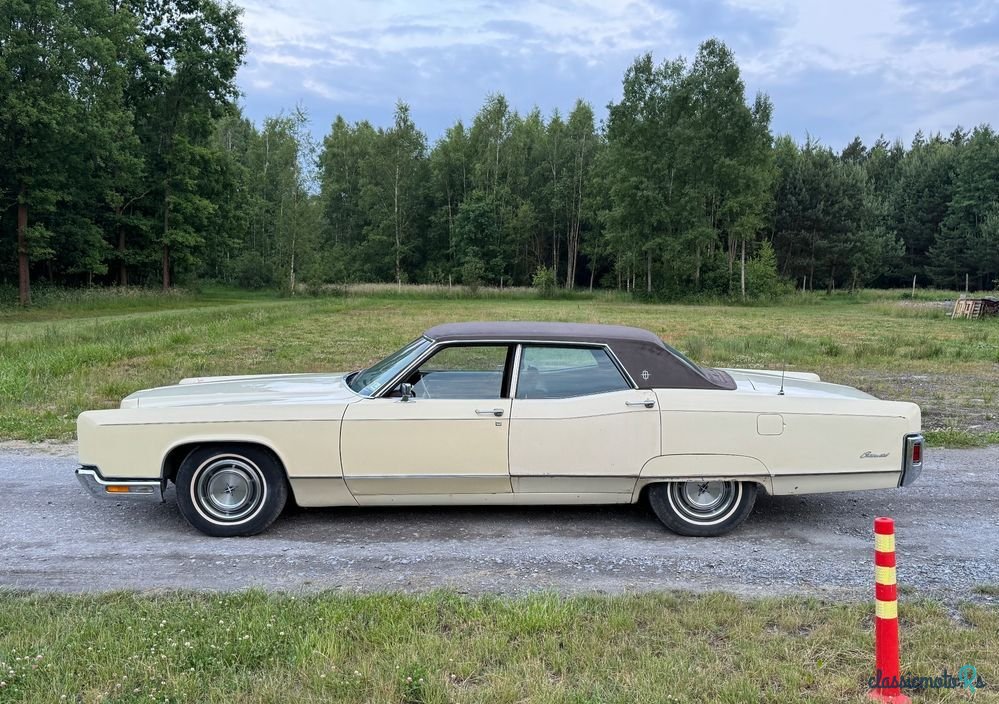 1970' Lincoln Continental photo #4