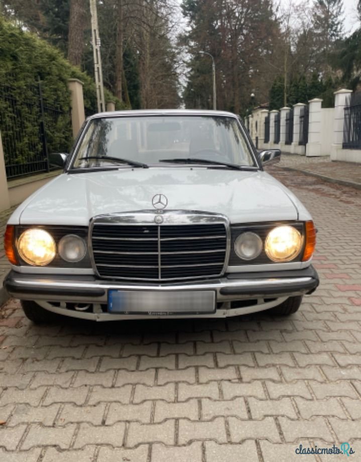 1980' Mercedes-Benz W123 photo #2