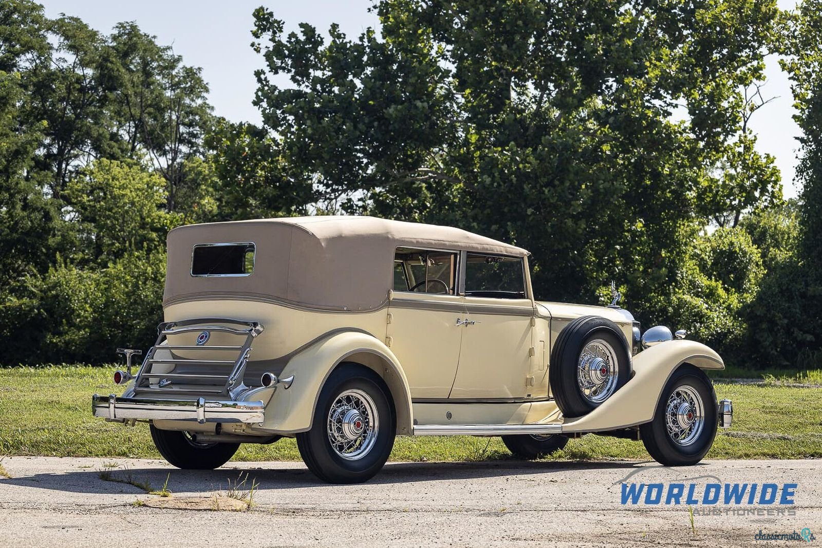 1933' Packard Model 1004 photo #4