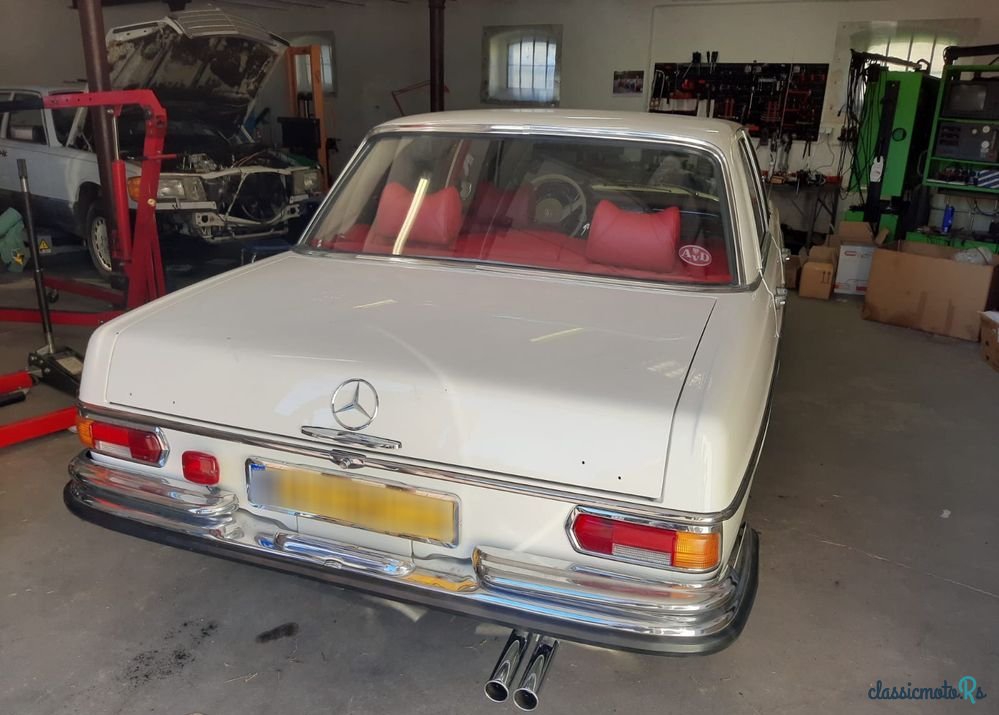 1971' Mercedes-Benz 280 photo #2