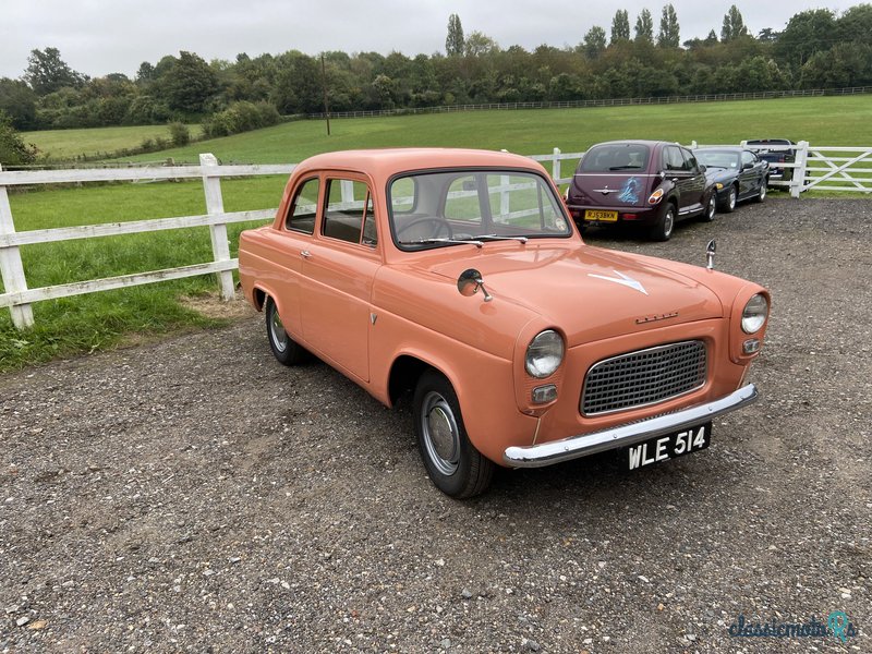 1959' Ford Anglia photo #1