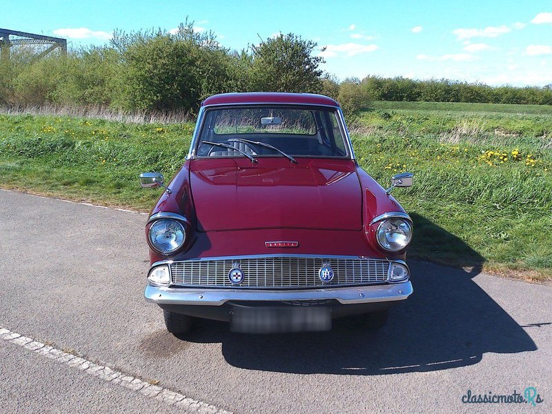 1962' Ford Anglia photo #2