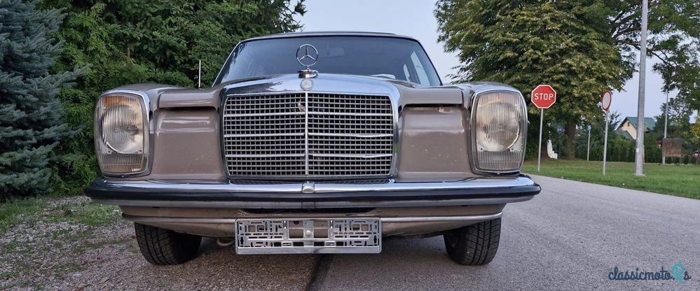 1973' Mercedes-Benz 220D W115 photo #1