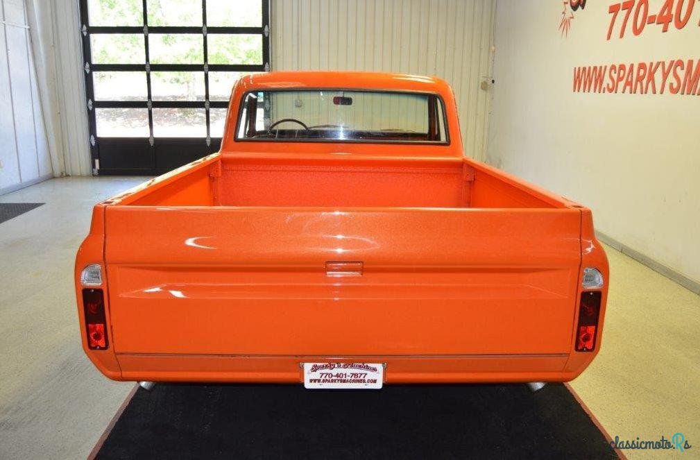 1970' Chevrolet C/K Truck photo #1