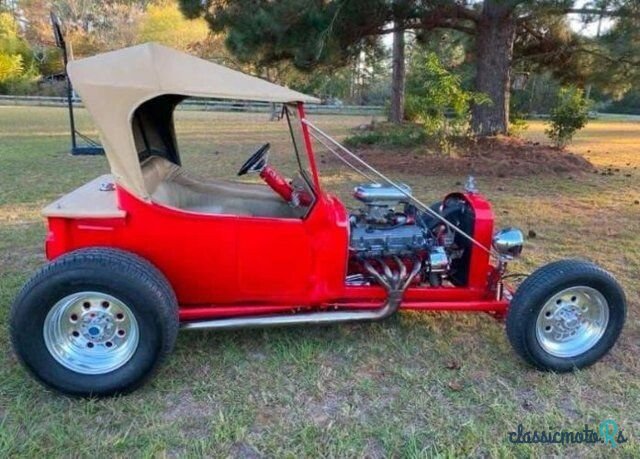 1923' Ford photo #6