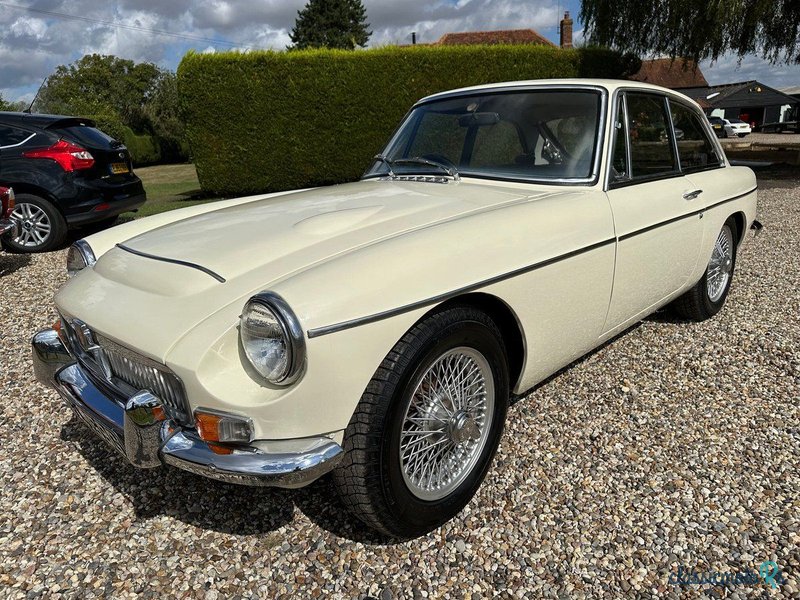 1968' MG MGC photo #5