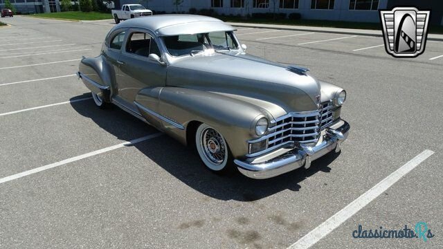 1947' Cadillac Series 61 photo #3