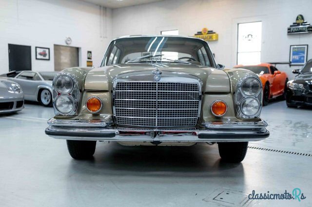 1971' Mercedes-Benz 280SE photo #4