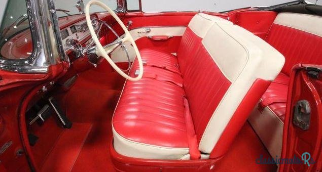 1957' Pontiac Star Chief photo #2