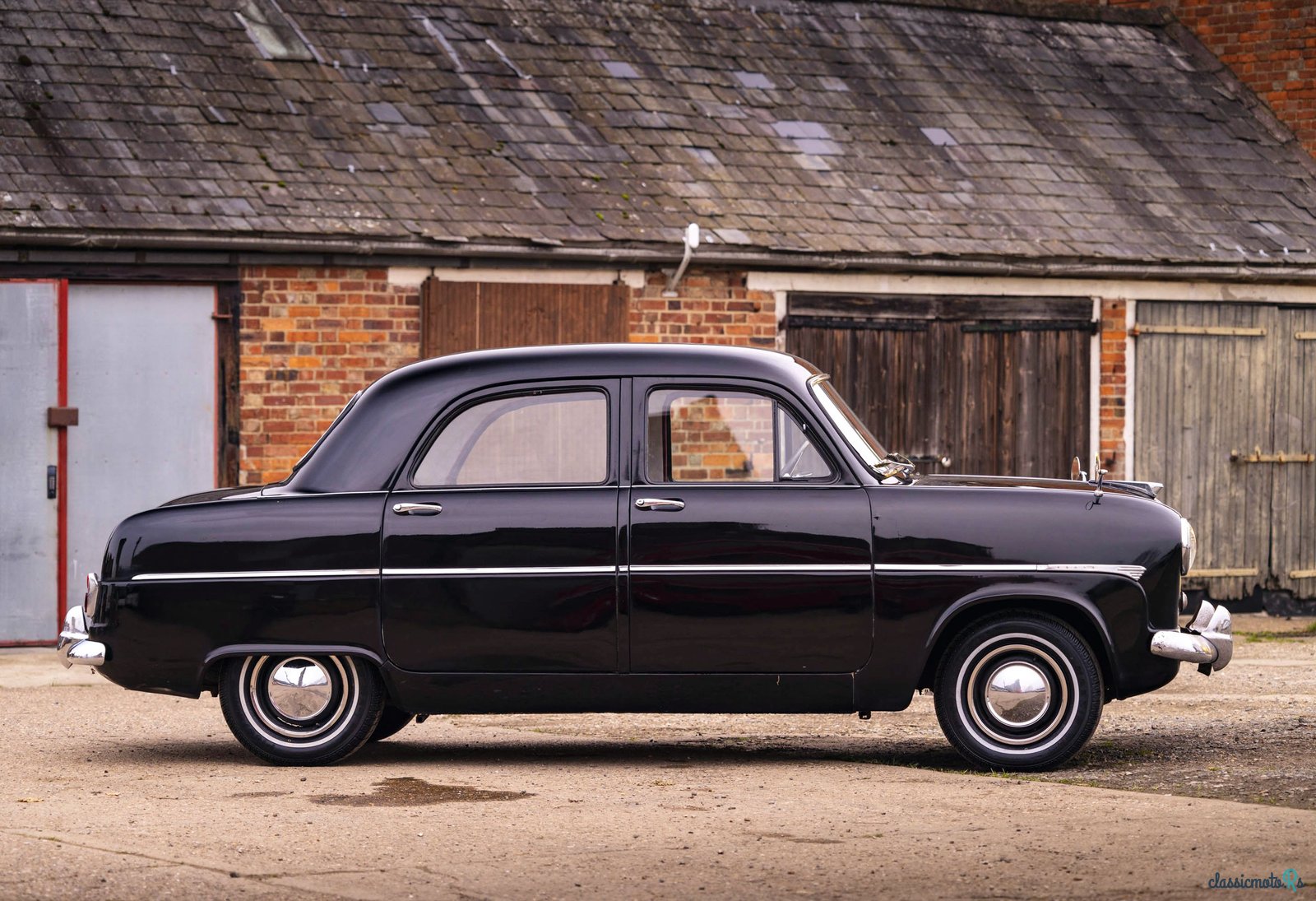 1954' Ford Consul photo #6