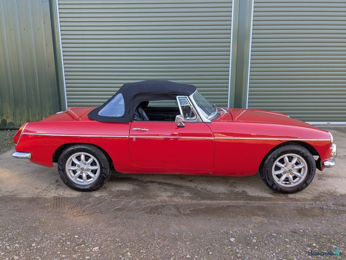 1972' MG MGB photo #1