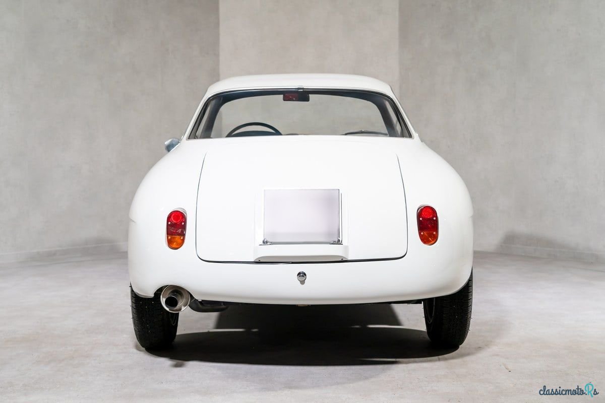 1960' Alfa Romeo GT photo #6