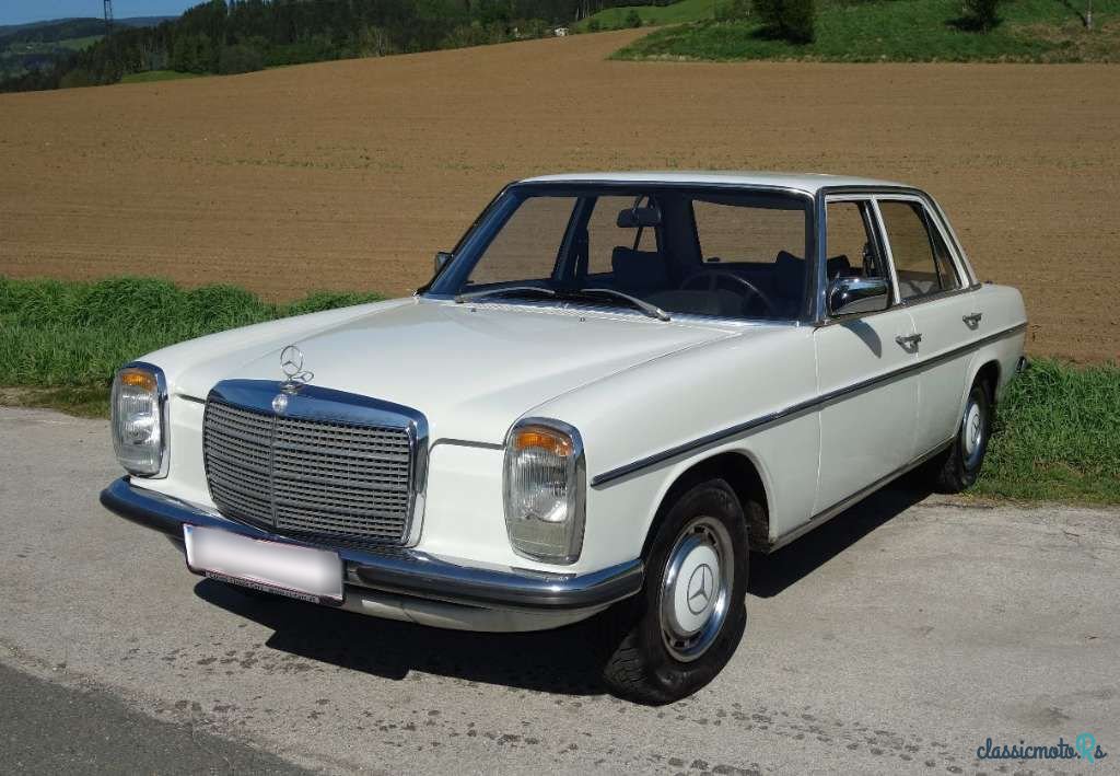1974' Mercedes-Benz 230 photo #2