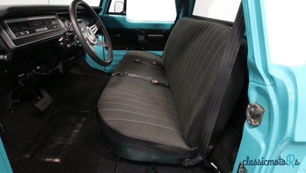 1971' Dodge D/W Truck photo #2