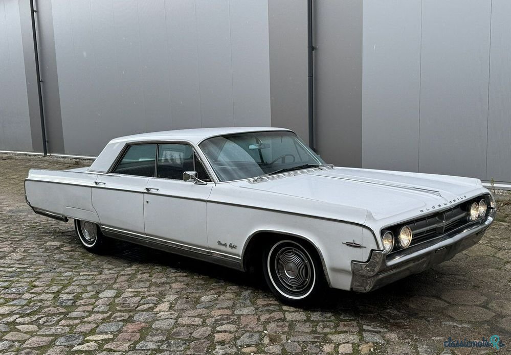 1964' Oldsmobile Ninety Eight photo #4