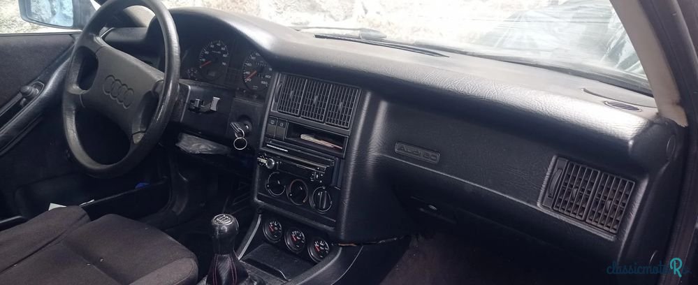 1989' Audi 80 2.0 16V photo #5