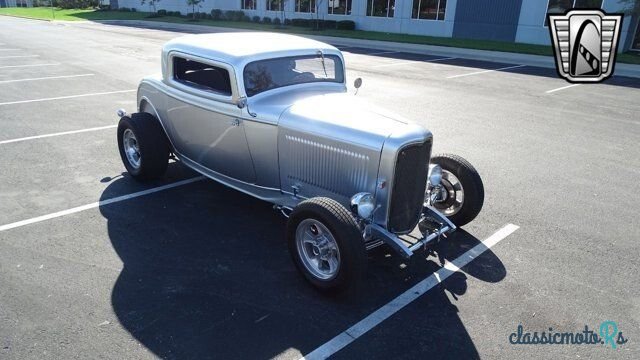 1932' Ford photo #3
