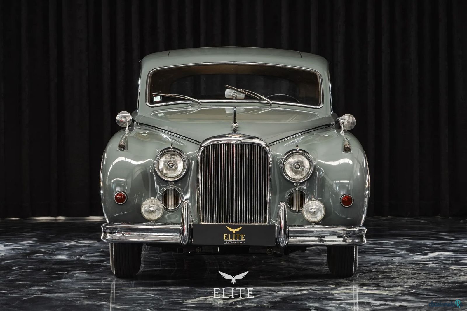 1960' Jaguar Mk Ix photo #2