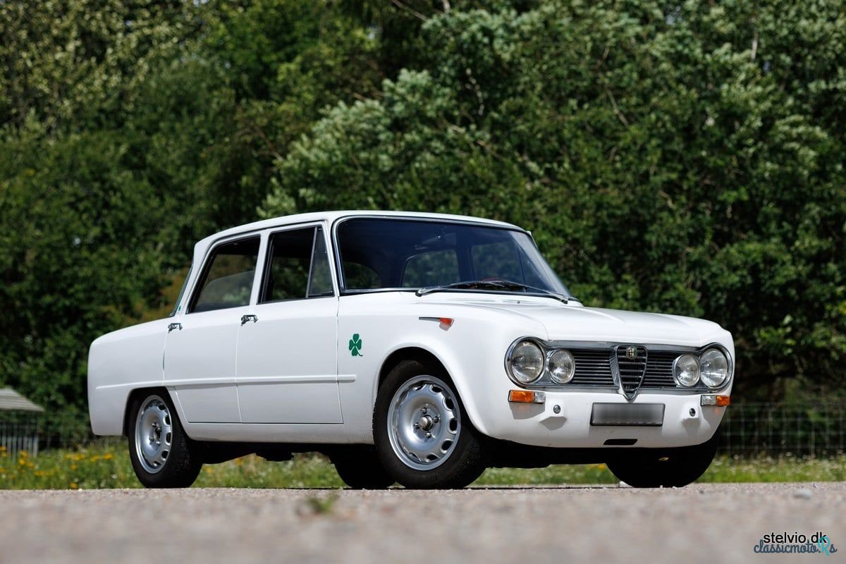 1967' Alfa Romeo Giulia photo #6