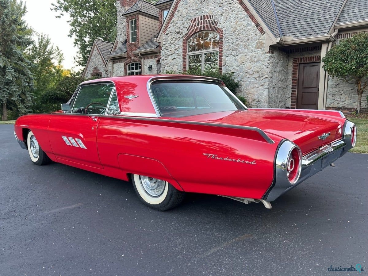 1963' Ford Thunderbird photo #3