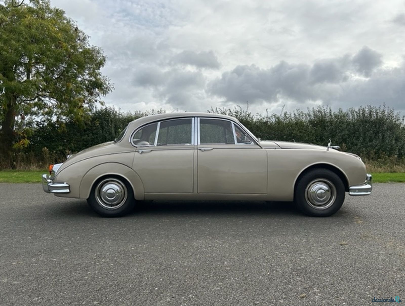 1965' Jaguar Mark II photo #4