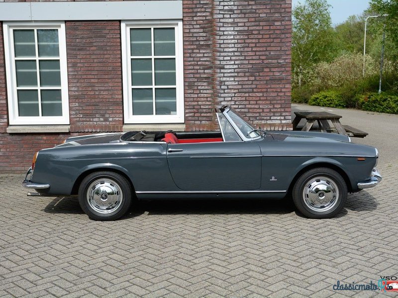 1964' Fiat 1500 Spider photo #2