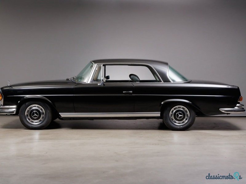 1971' Mercedes-Benz 280 Se photo #4