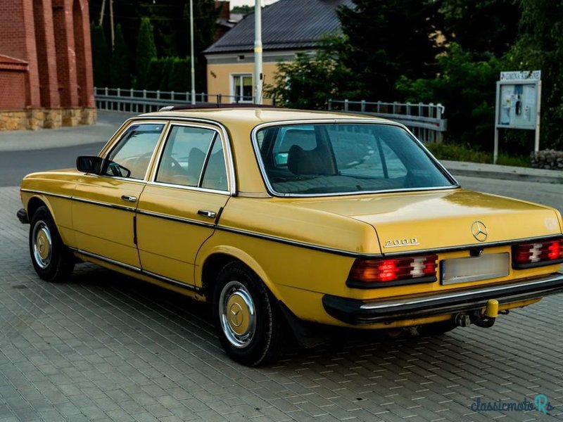 1978' Mercedes-Benz W123 photo #6