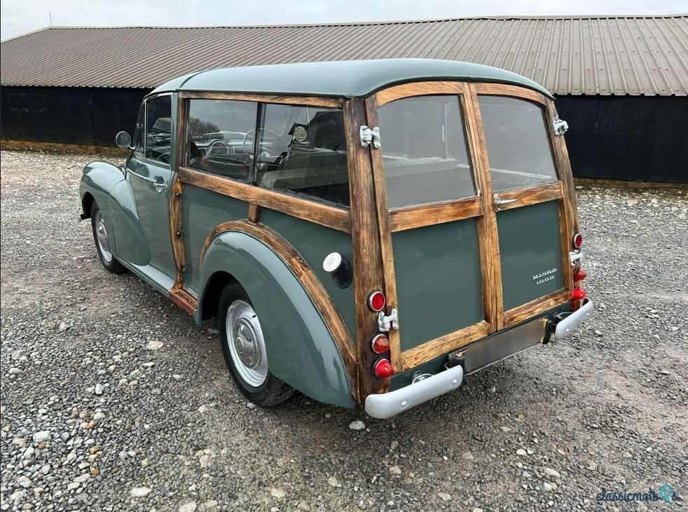 1968' Morris Minor photo #4