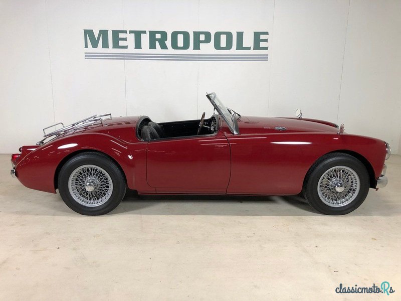 1959' MG MGA photo #5