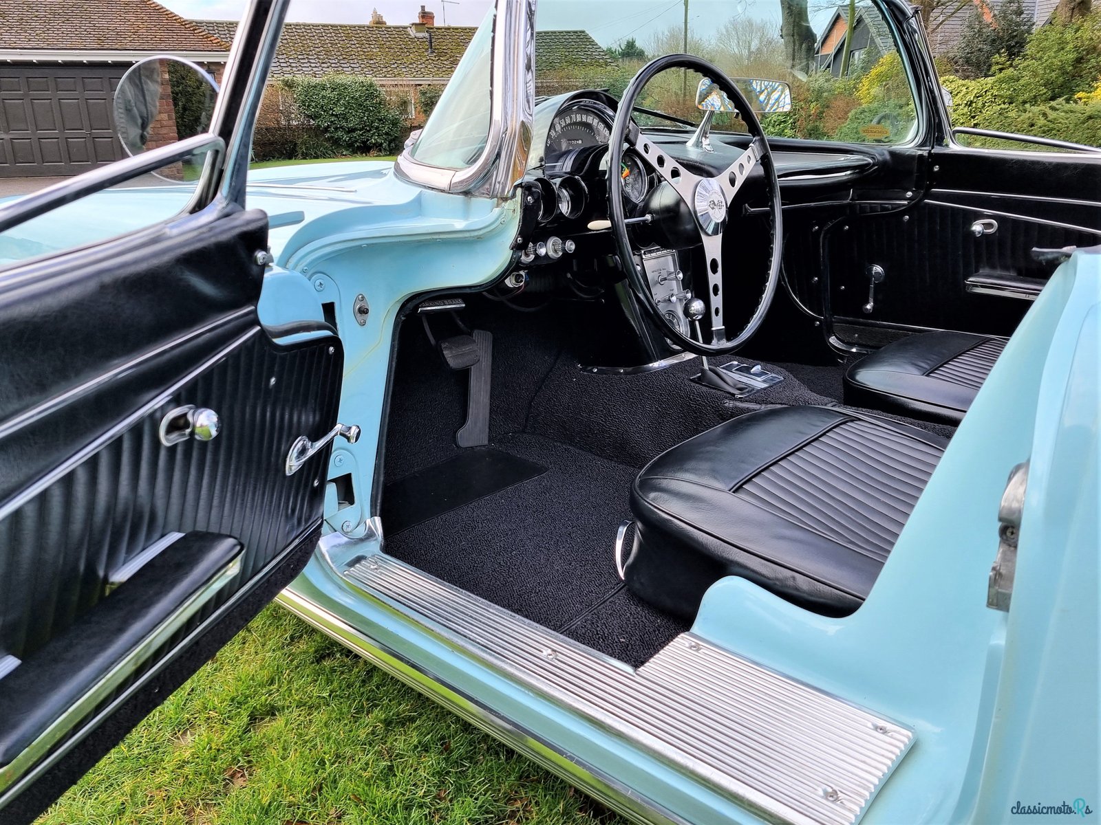 1962' Chevrolet Corvette photo #4