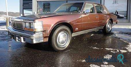 1976' Cadillac Seville photo #1