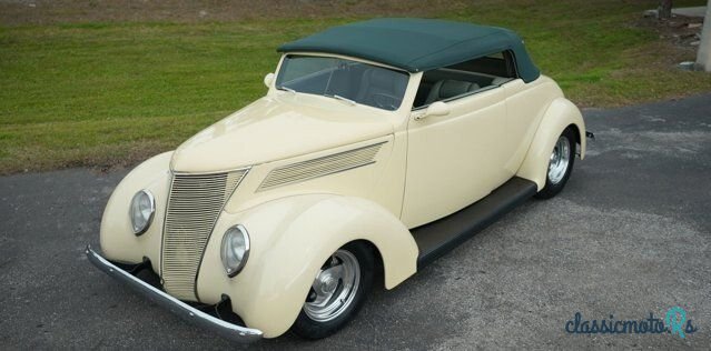 1937' Ford photo #1