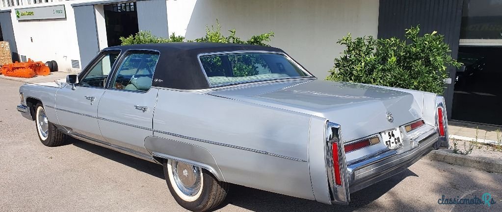 1976' Cadillac Fleetwood photo #4
