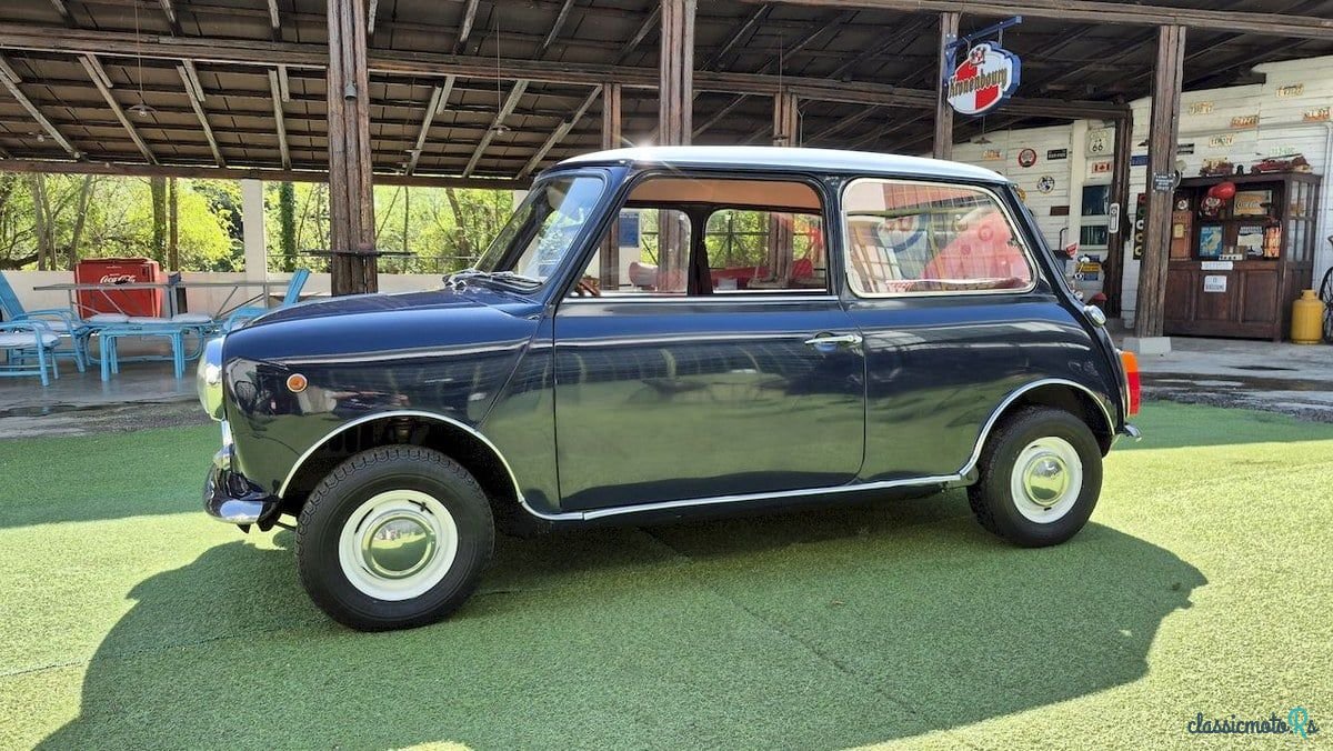 1970' MINI Classic photo #3