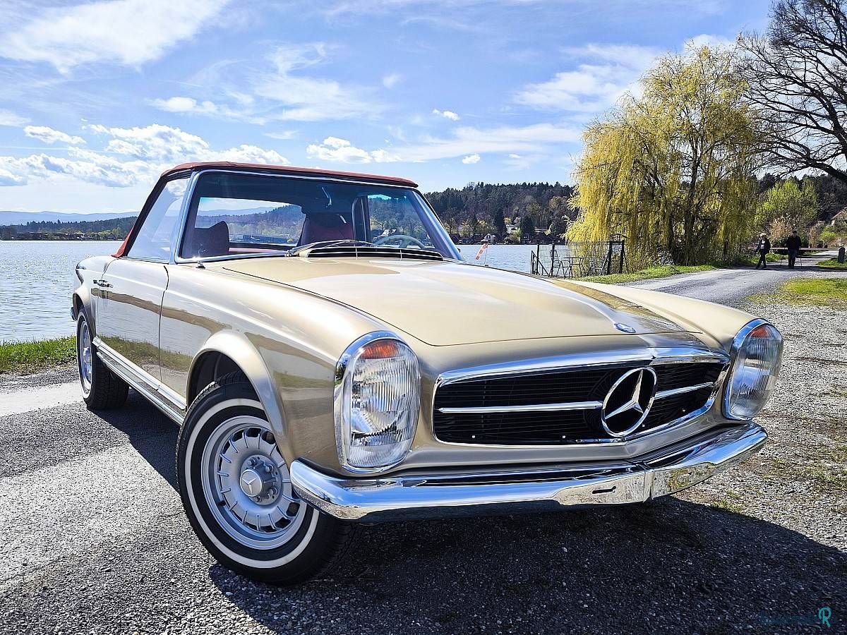 1970' Mercedes-Benz Sl-Klasse photo #3