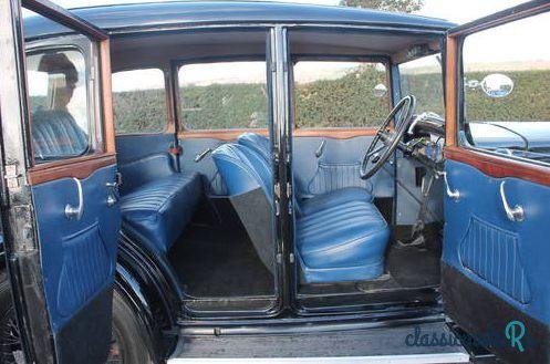 1933' Austin Austin 12/4 12/4 Harley Saloon photo #3