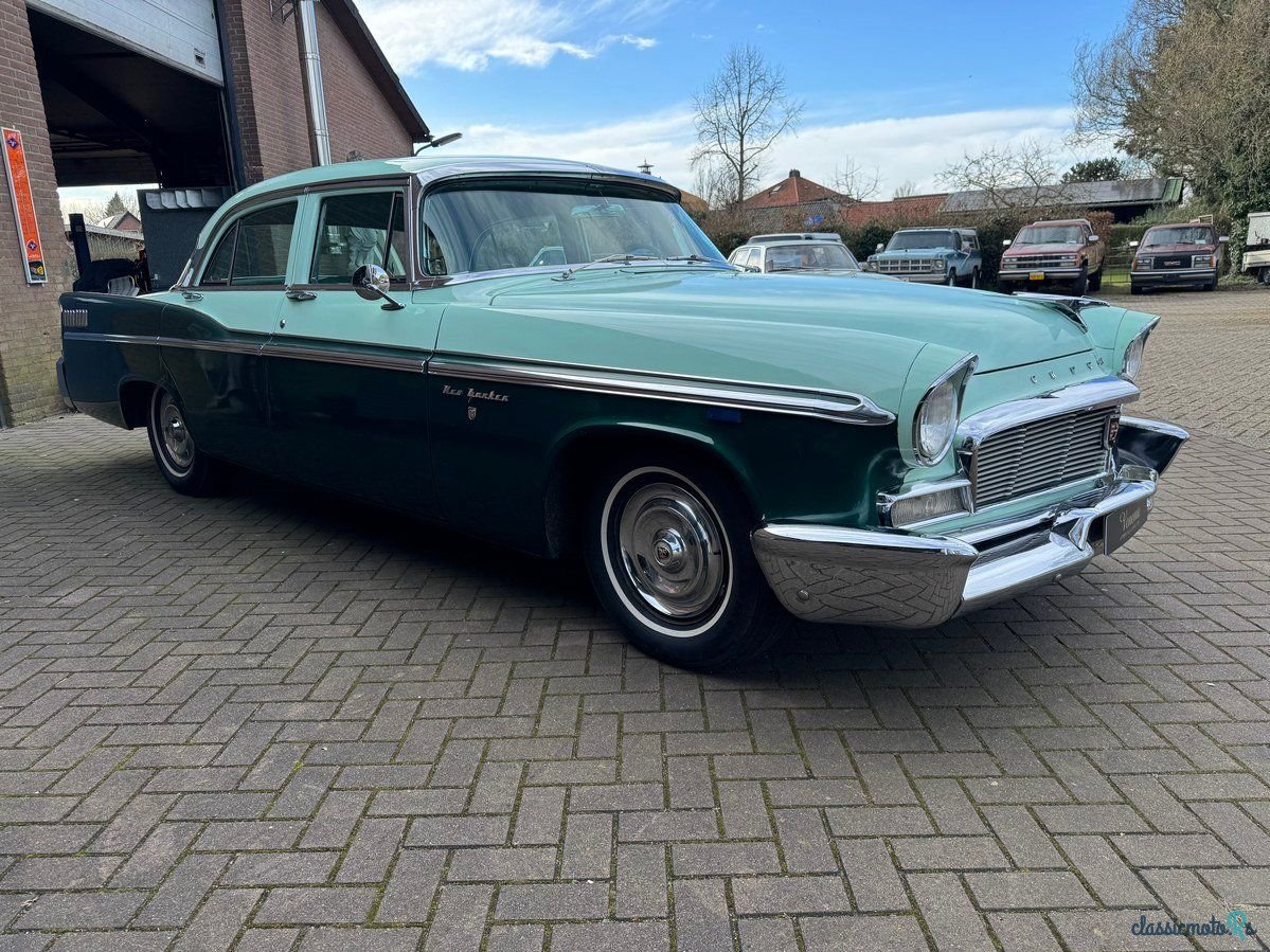1956' Chrysler New Yorker photo #2