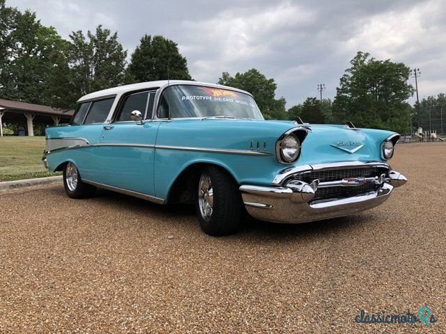 1957' Chevrolet Nomad photo #4