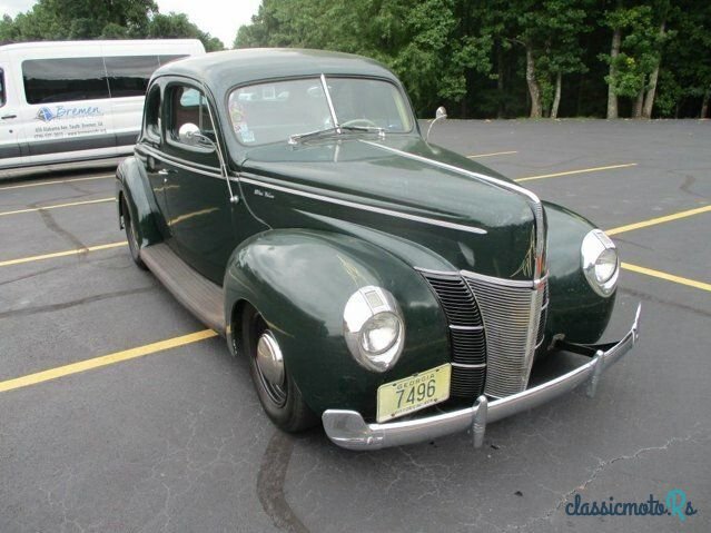 1940' Ford Deluxe photo #6