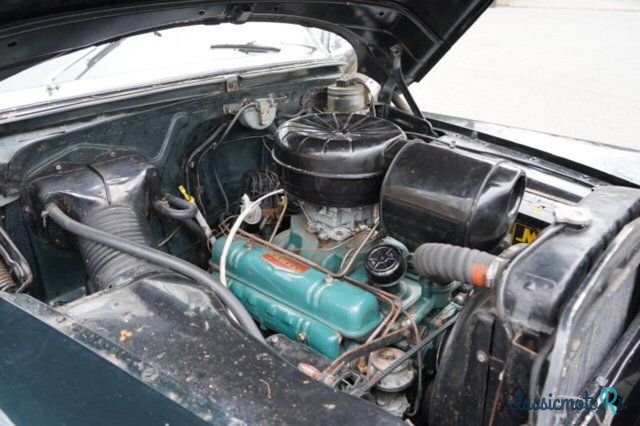 1953' Buick Riviera photo #4