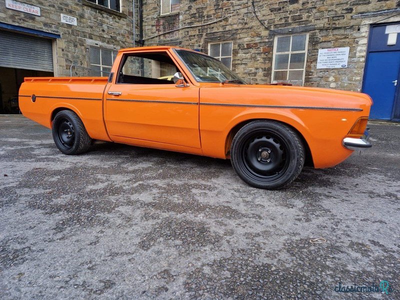 1976' Ford Cortina photo #3