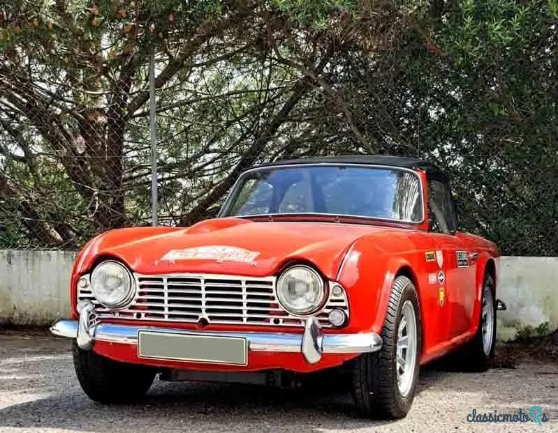 1962' Triumph TR4 photo #3