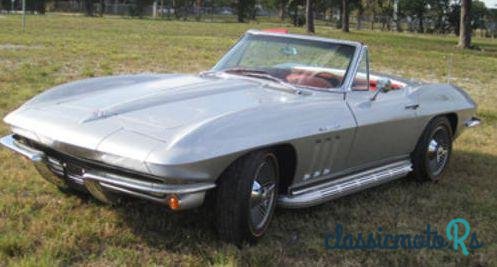 1965' Chevrolet Corvette Sting Ray Roadster photo #1