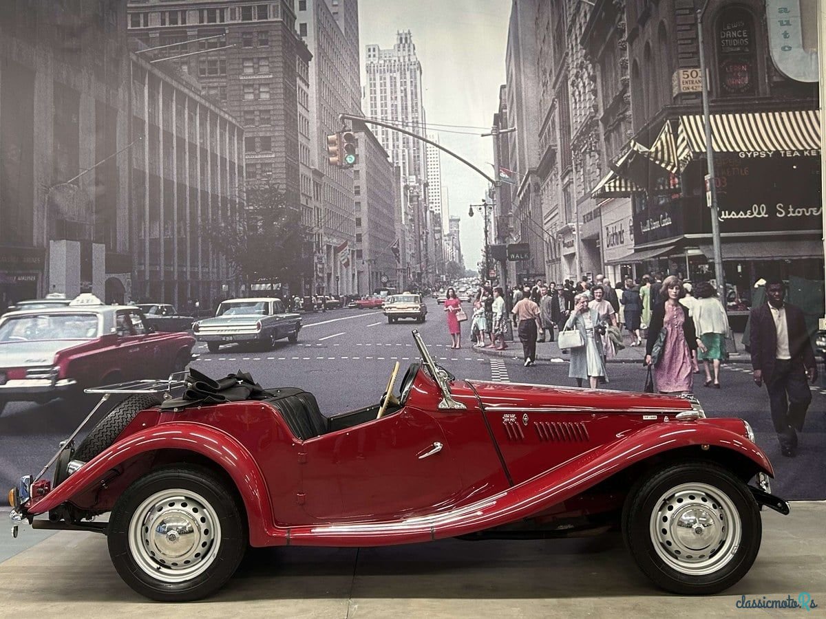 1954' MG TF photo #3